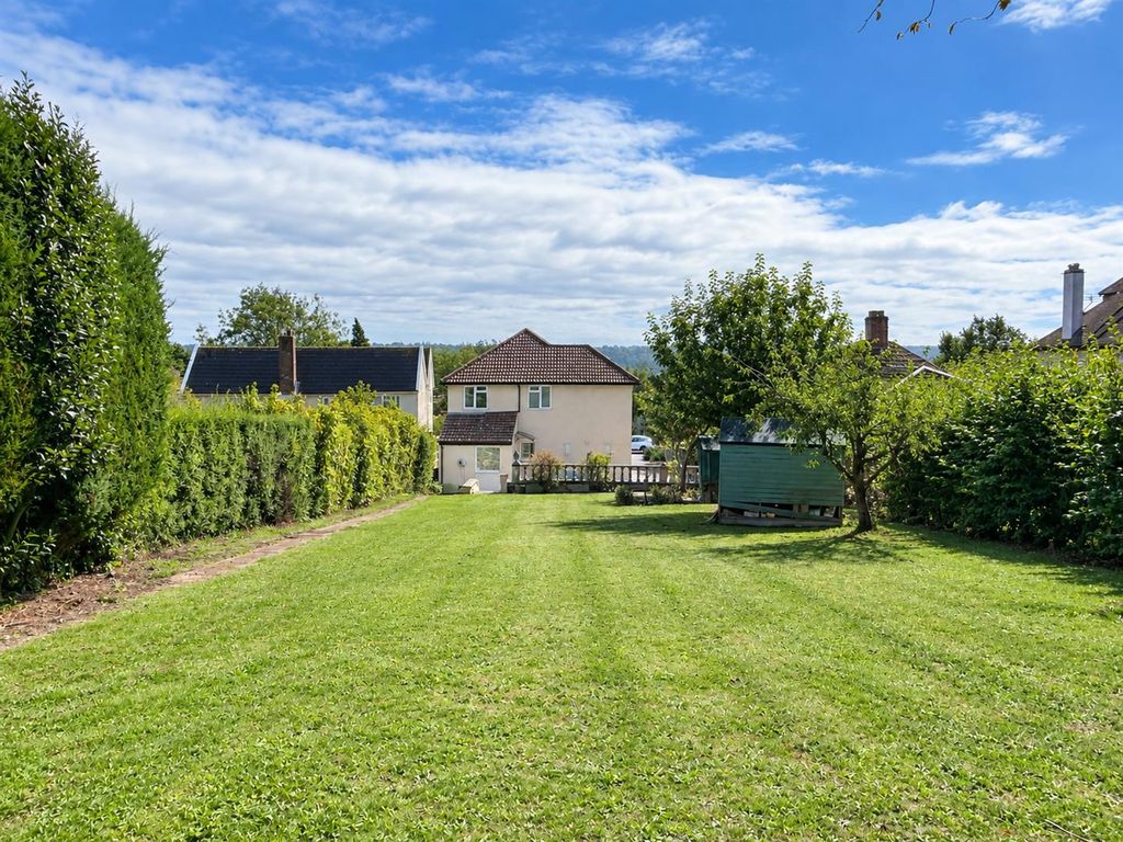 Property photo 2 of 22