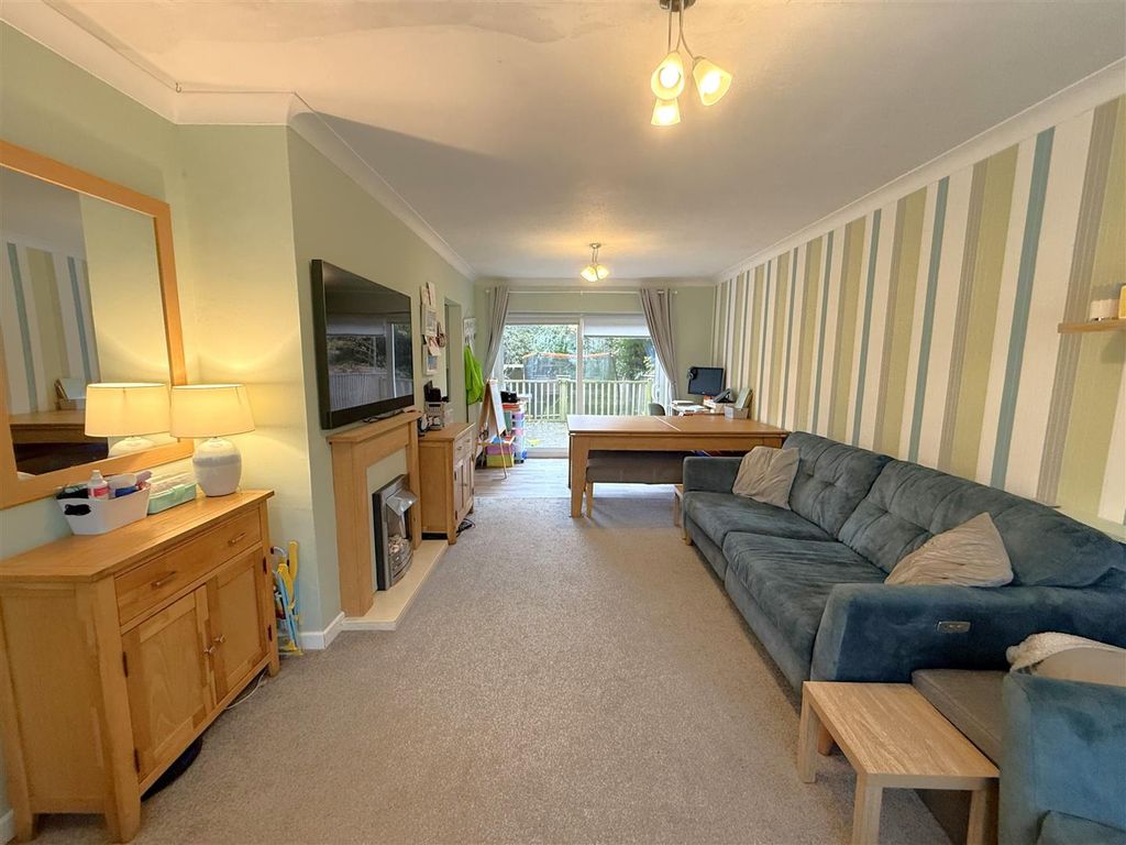 Property photo 3 of 15 3.Jpg