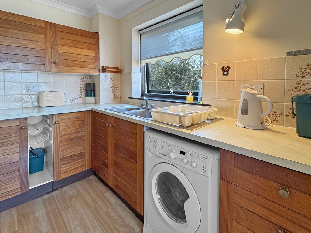 Property photo 2 of 13 Photo 6