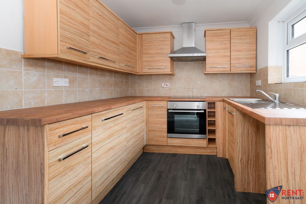 Property photo 1 of 15 Photo 14