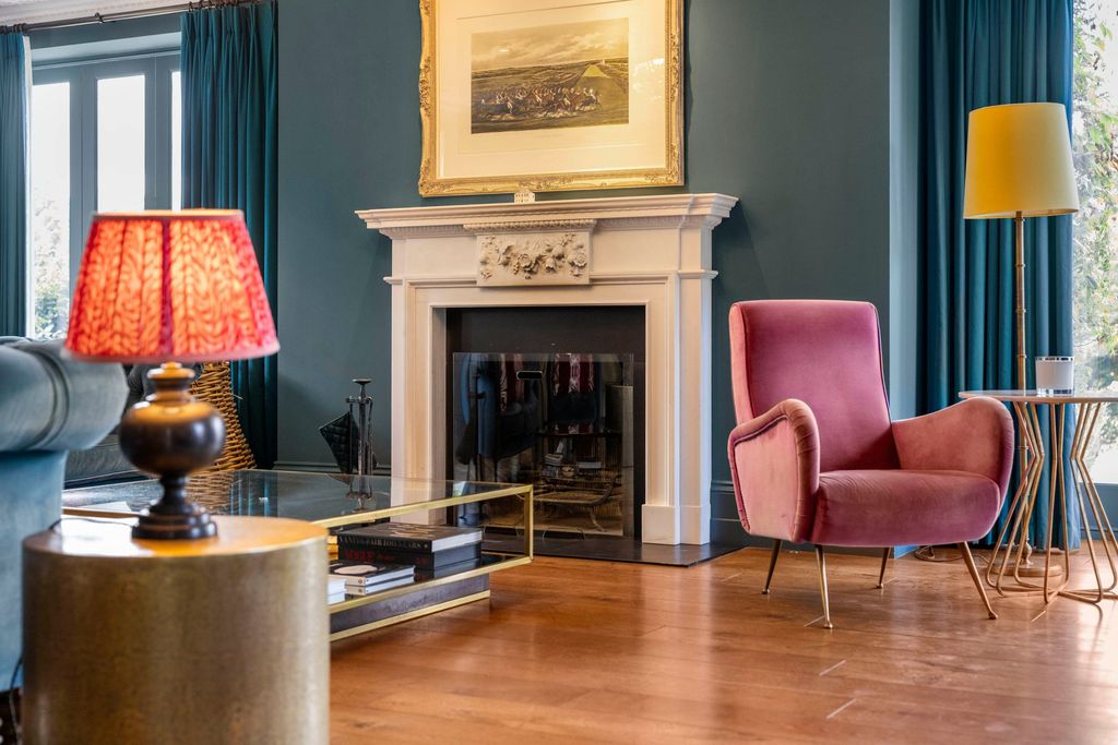 Property photo 1 of 2 Drawing Room