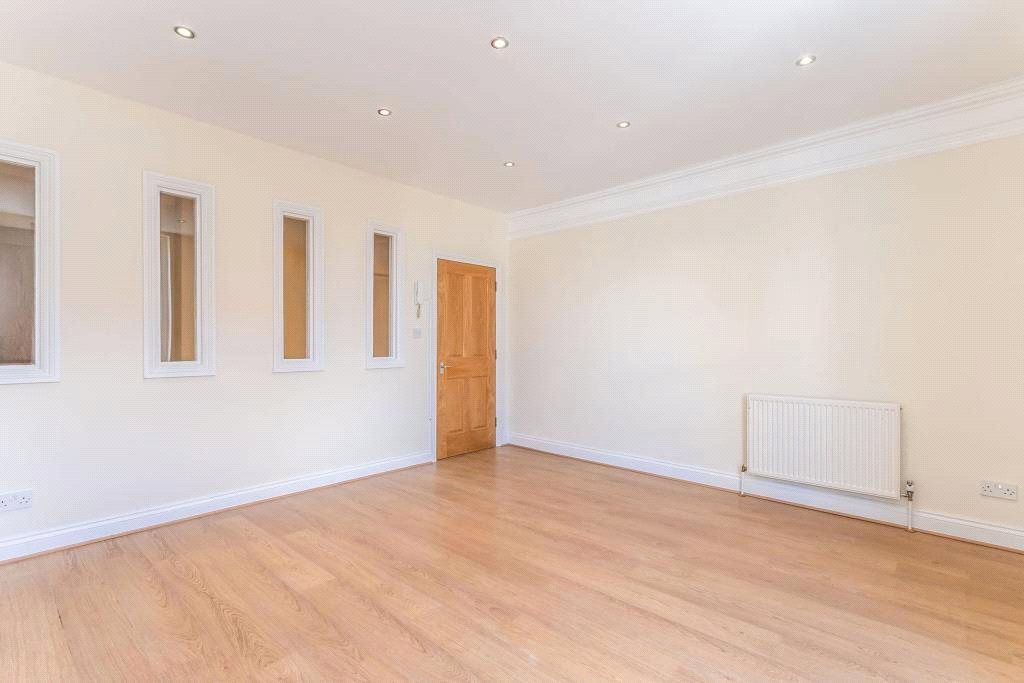 Property photo 3 of 10 Picture No. 05