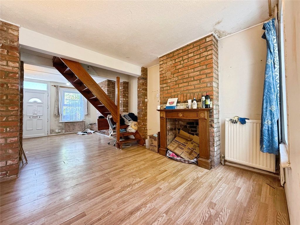Property photo 3 of 17 Picture No. 22