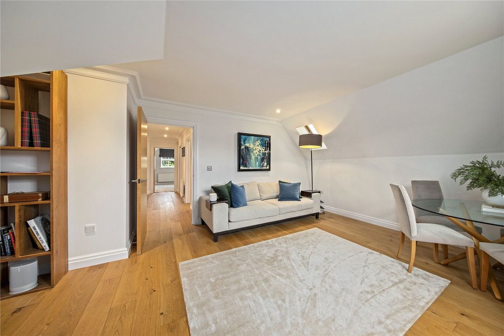 Property photo 3 of 17 Picture No. 09