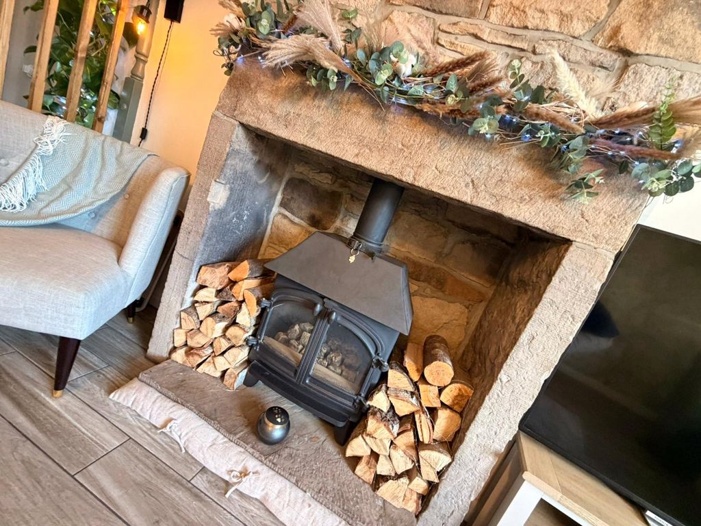 Property photo 3 of 32 Picture No. 97