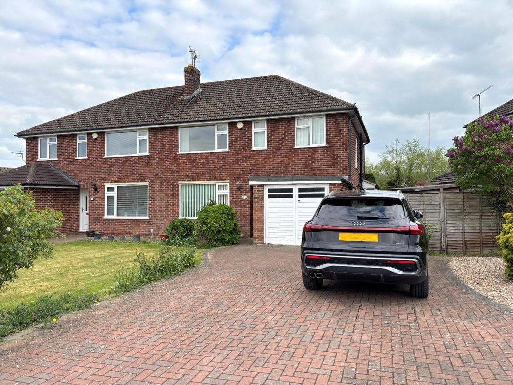 Property photo 2 of 15