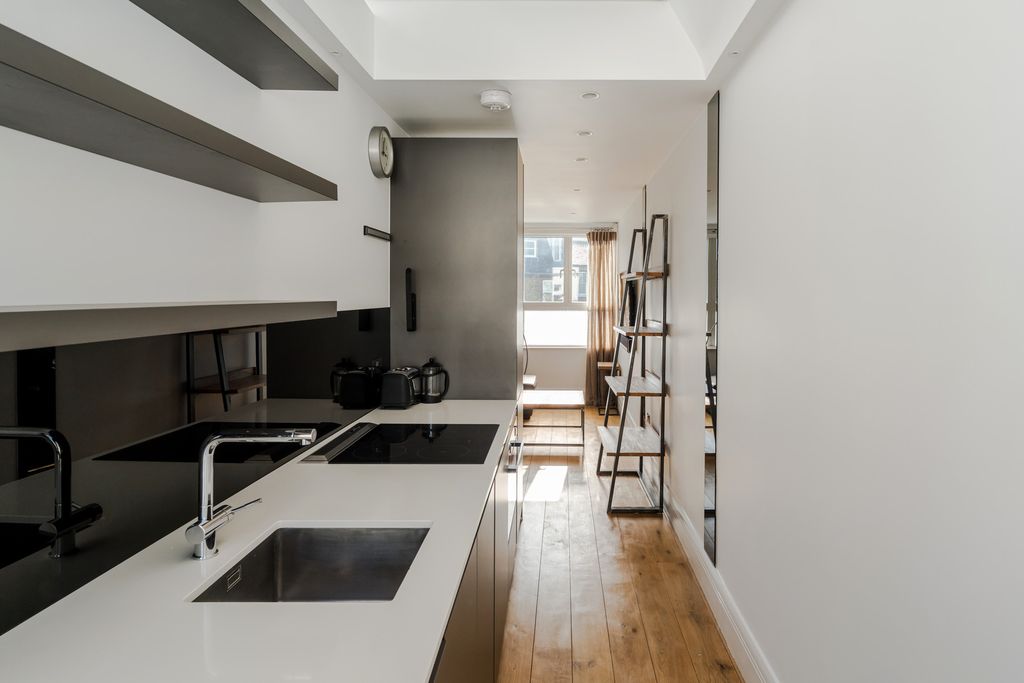 Property photo 3 of 21 336931 - 65A Wadham Road-8.Jpeg