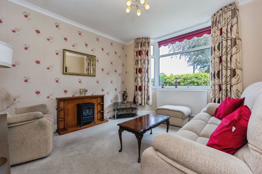 Property photo 3 of 19 Pbox-Img.Jpg