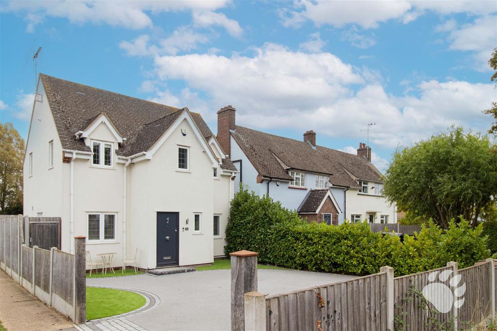 Property photo 1 of 30 Front