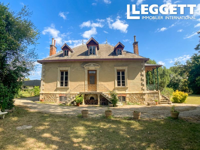 Property photo 2 of 10