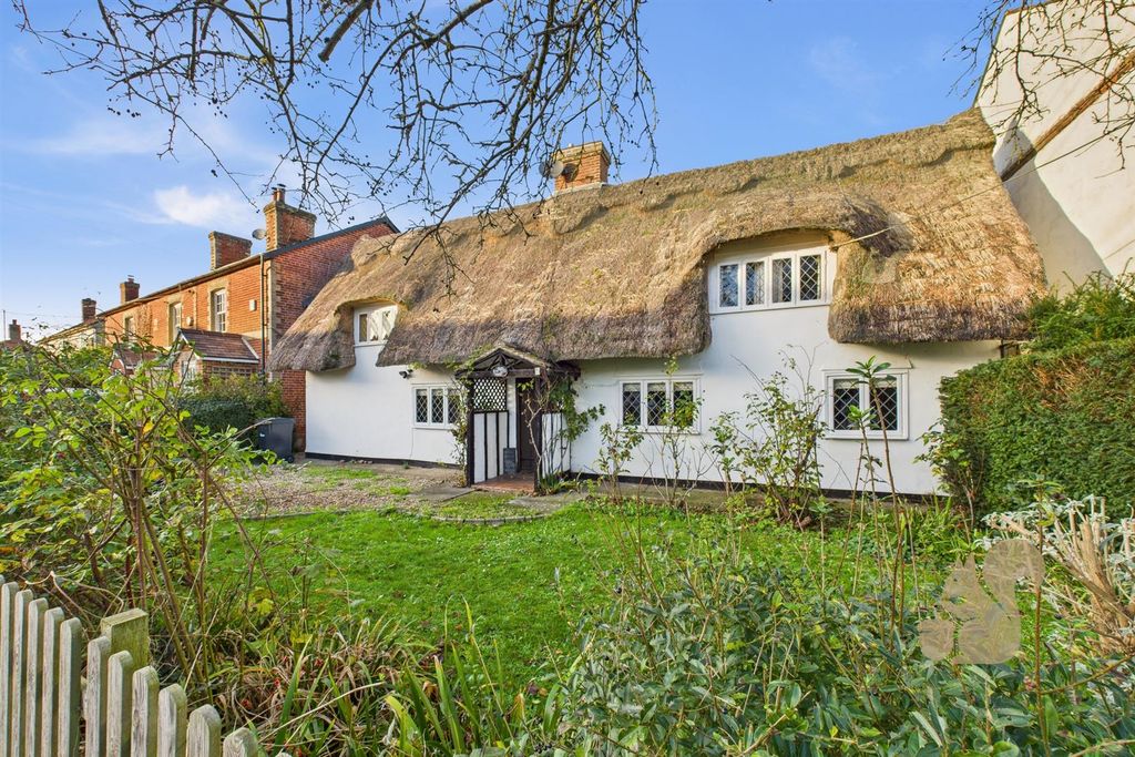 Property photo 1 of 17 Front