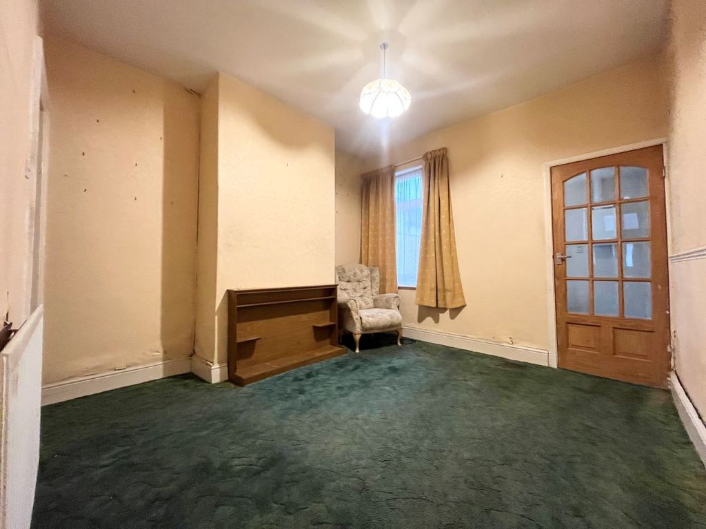 Property photo 3 of 10 Image 3