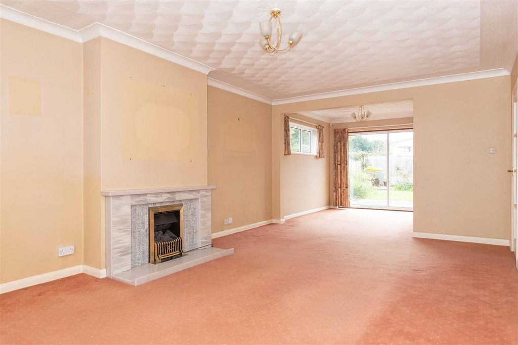 Property photo 2 of 16 44 Cumberland_5.Jpg