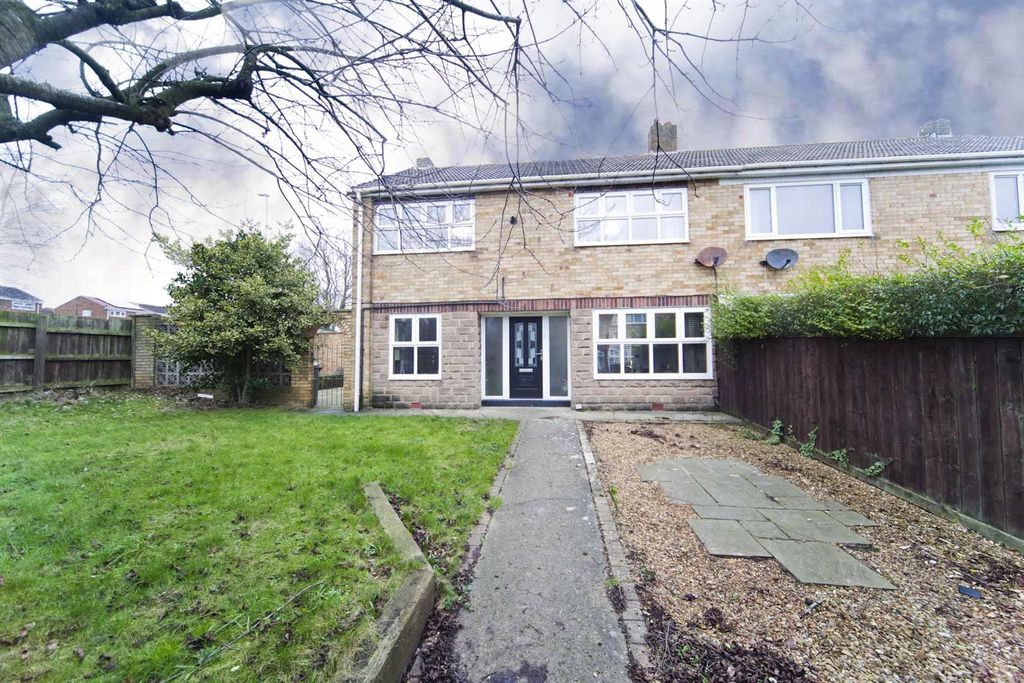 Property photo 1 of 35