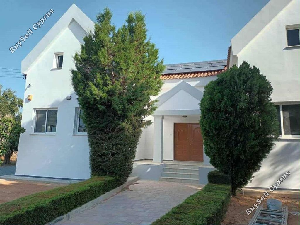 Property photo 1 of 28