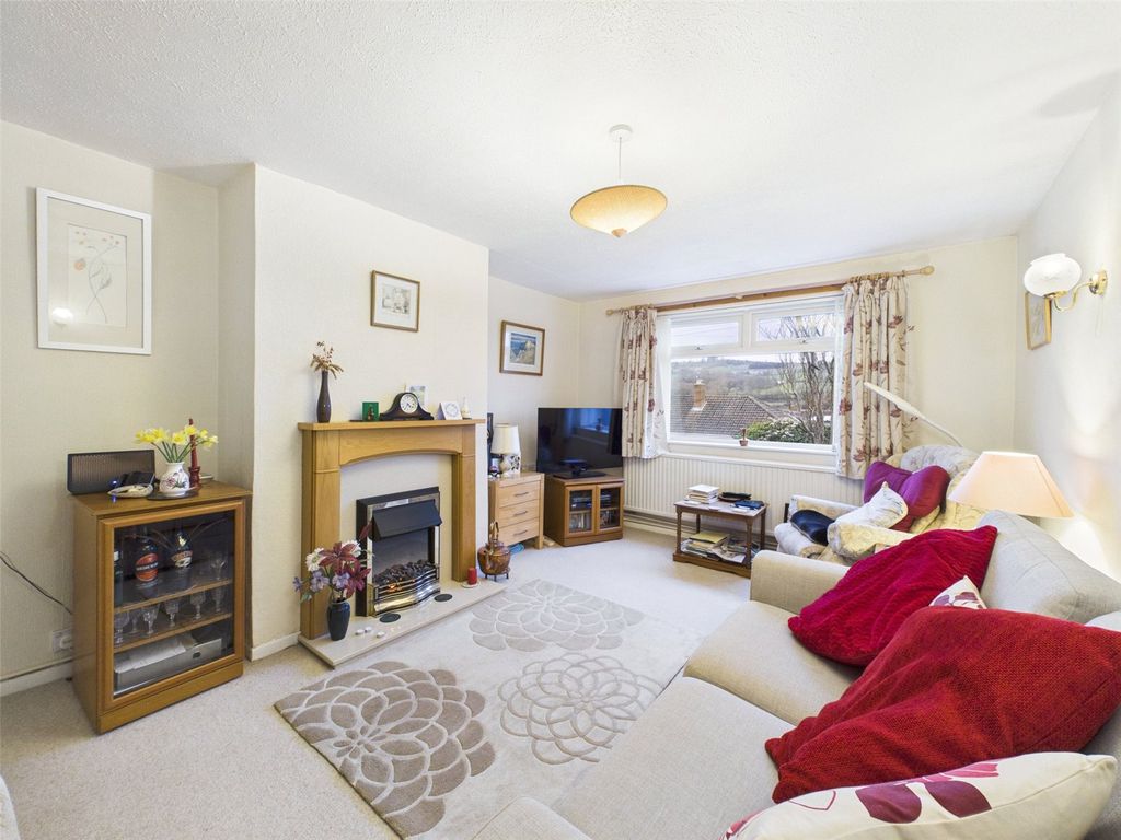 Property photo 2 of 25 Picture No. 20