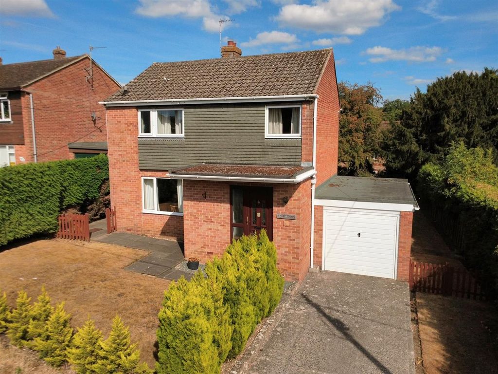 Property photo 1 of 19 Front 1.Jpg