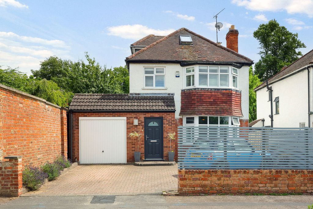 Property photo 1 of 24
