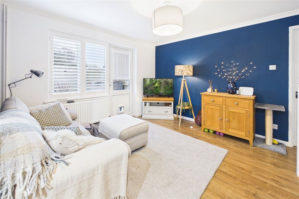 Property photo 2 of 16 Living Area