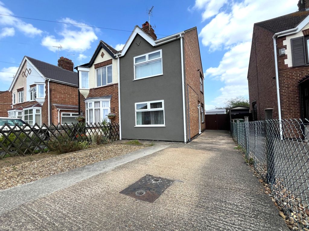 Property photo 1 of 14