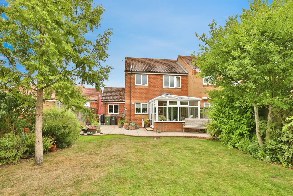 Property photo 2 of 17