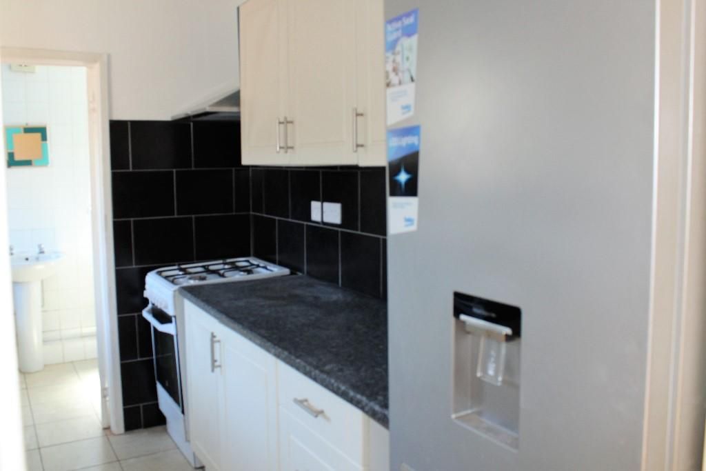 Property photo 3 of 4 Kitchen