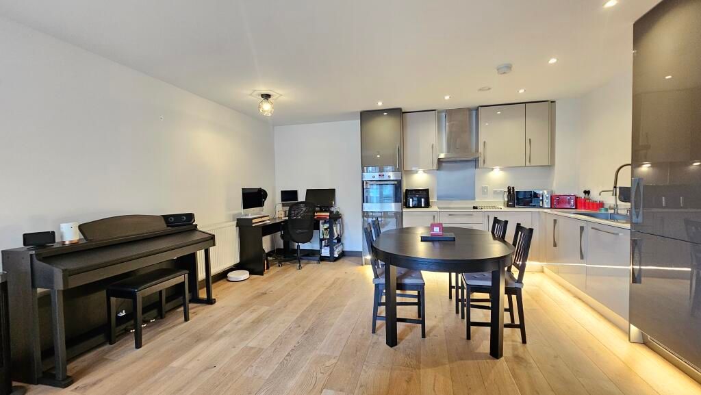 Property photo 3 of 7