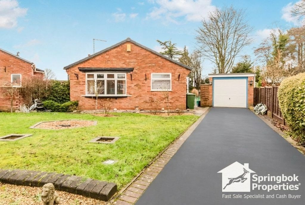 Property photo 1 of 13 Front View