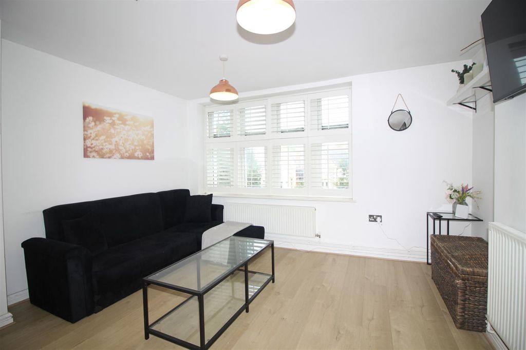 Property photo 1 of 10 Img_8728.Jpg