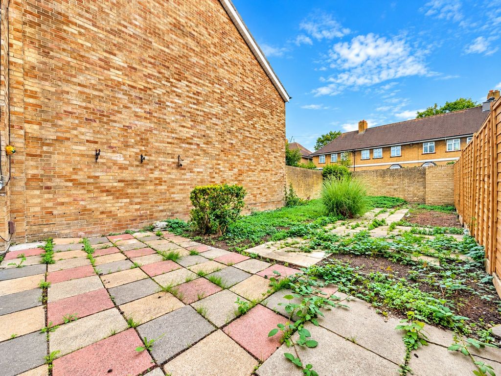 Property photo 3 of 18