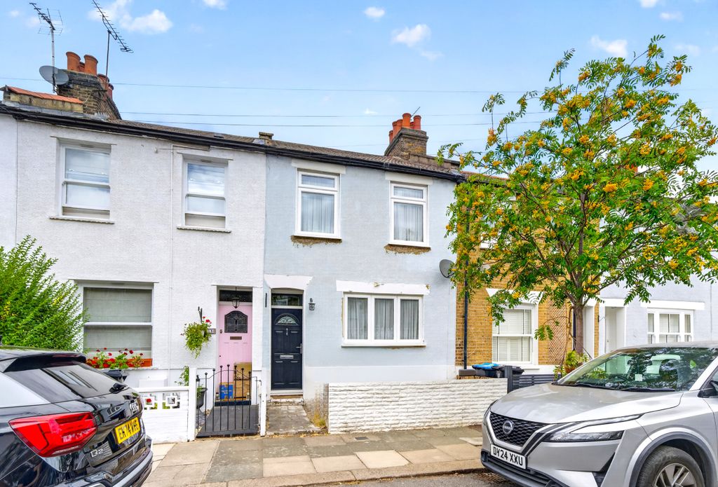 Property photo 1 of 12 Dsc02443