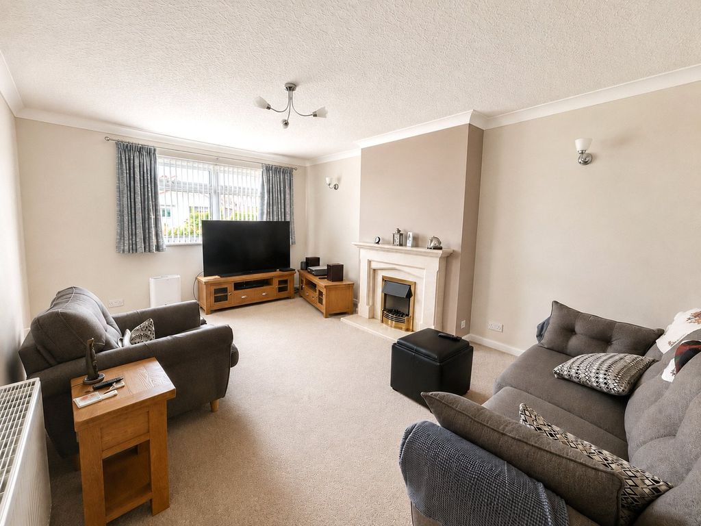 Property photo 2 of 18 2 - Picture No. 16