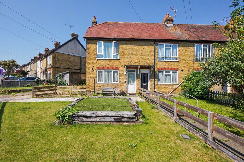 Property photo 1 of 13 5016992