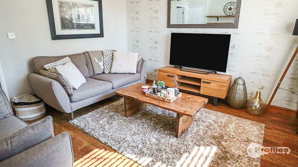 Property photo 2 of 18 Img_9555.Jpg