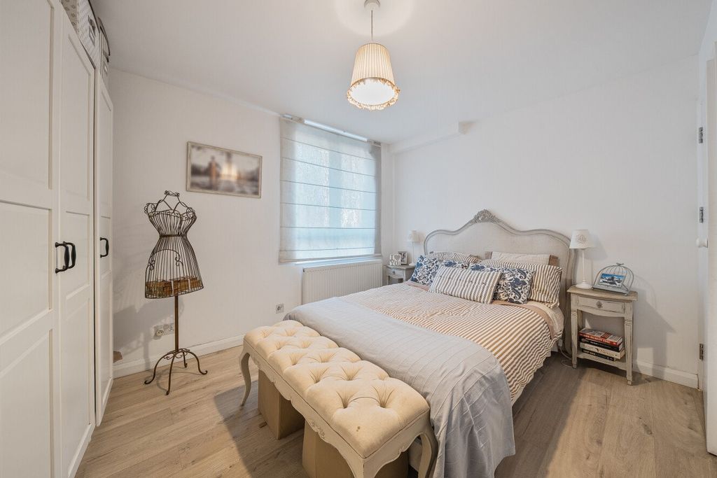 Property photo 3 of 17 Picture No. 19