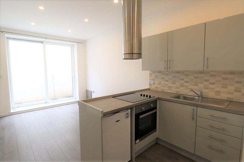 Property photo 2 of 10 Gallery