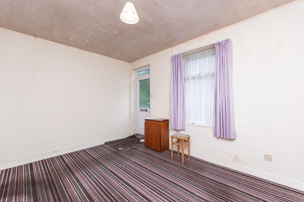 Property photo 2 of 10 5C5A0764.Jpg