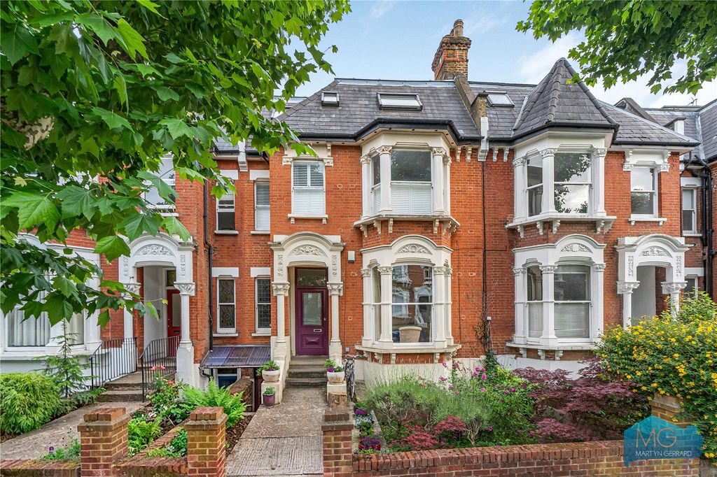 Property photo 1 of 16 Picture No. 10