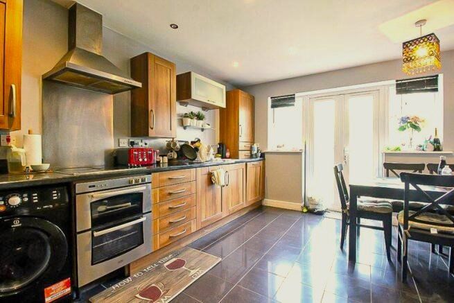 Property photo 3 of 12 Picture No. 03