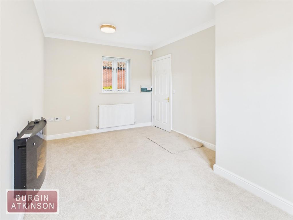 Property photo 3 of 15 Cam01619G0-Pr0206-Still002.Jpg