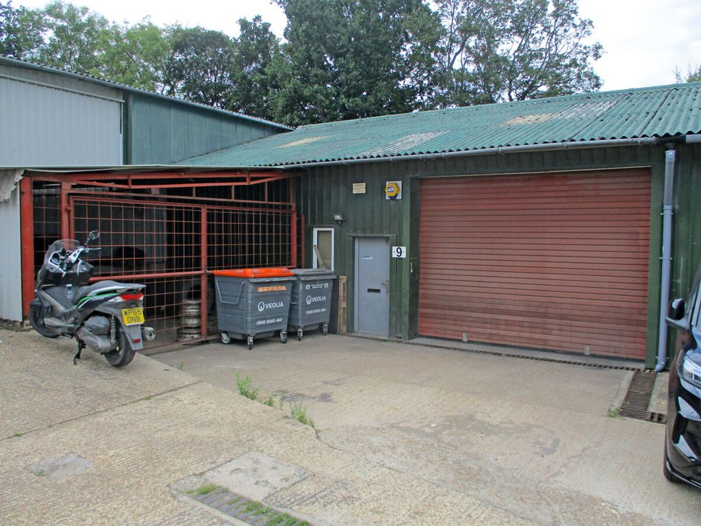 Property photo 1 of 2 Unit 9 Squires Farm Industrial Estate, Framfield