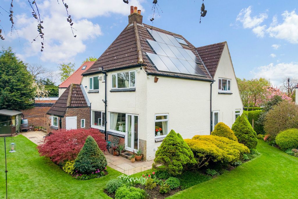 Property photo 1 of 26