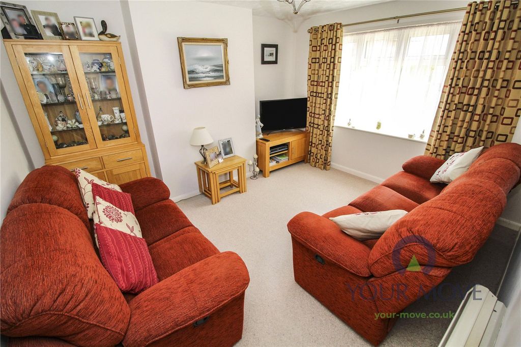 Property photo 2 of 13 Picture No. 19