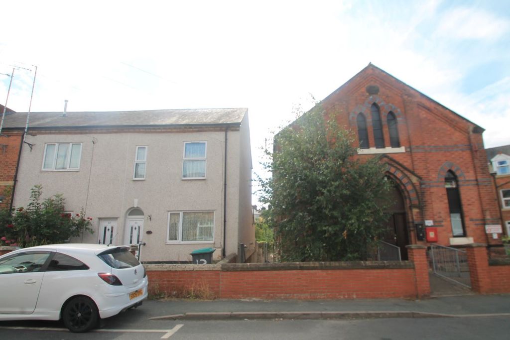 Property photo 2 of 14