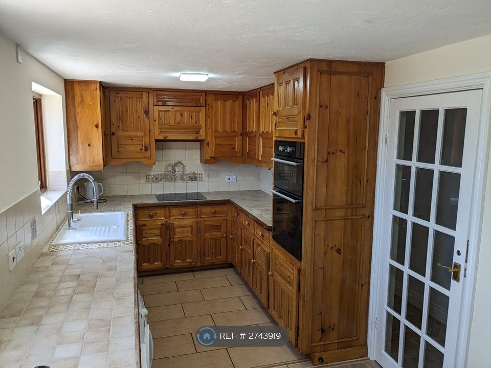 Property photo 2 of 4