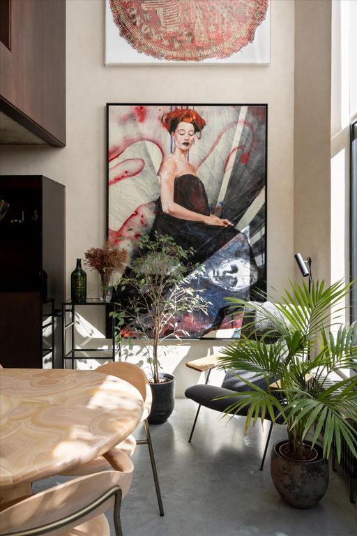 Property photo 3 of 45 Image