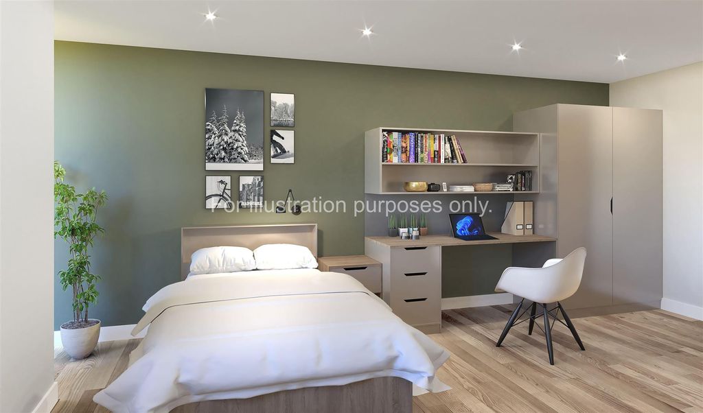 Property photo 3 of 12
