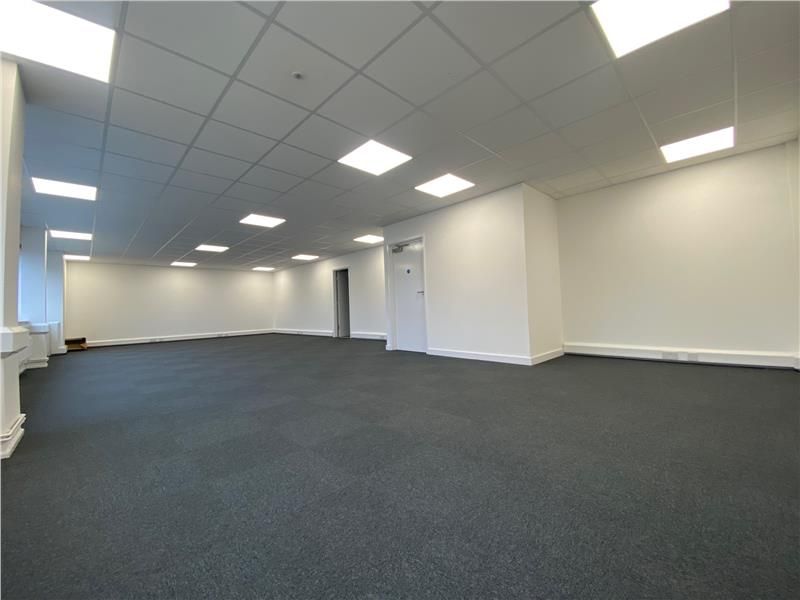 Property photo 3 of 7 Photo 1