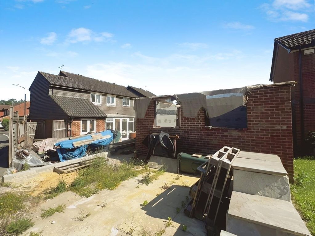 Property photo 3 of 23