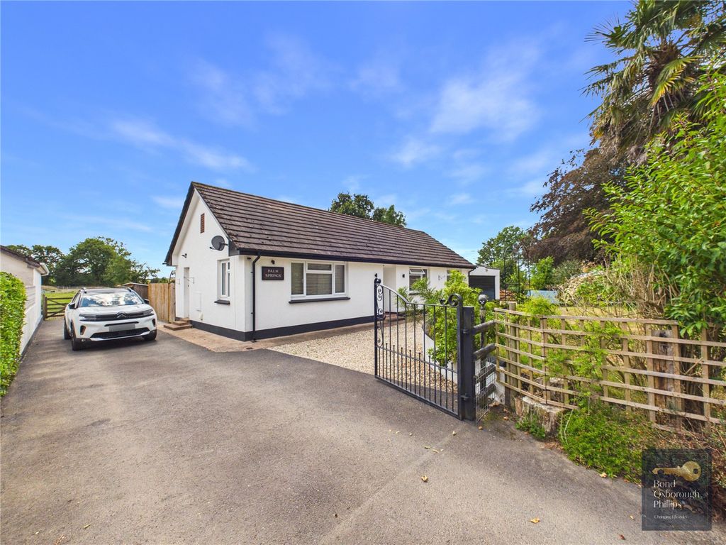 Property photo 1 of 51 Picture No. 38